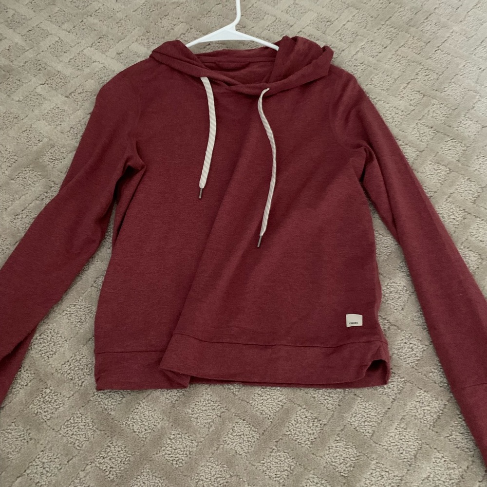 Vuori women’s Halo Essential Hoodie XS Mauve Red Heather